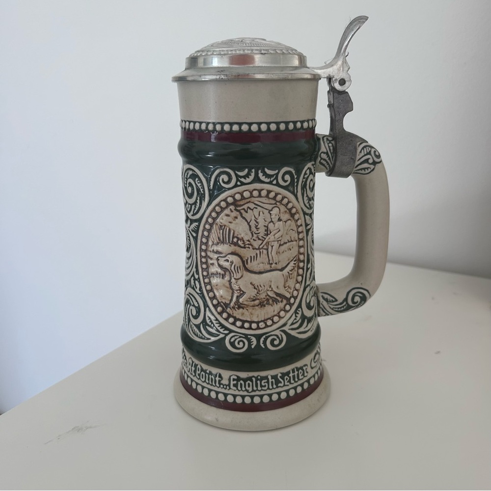 Avon Antique Vintage Ceramic Beer Stein Collectable Pottery Fishing Hunting1978